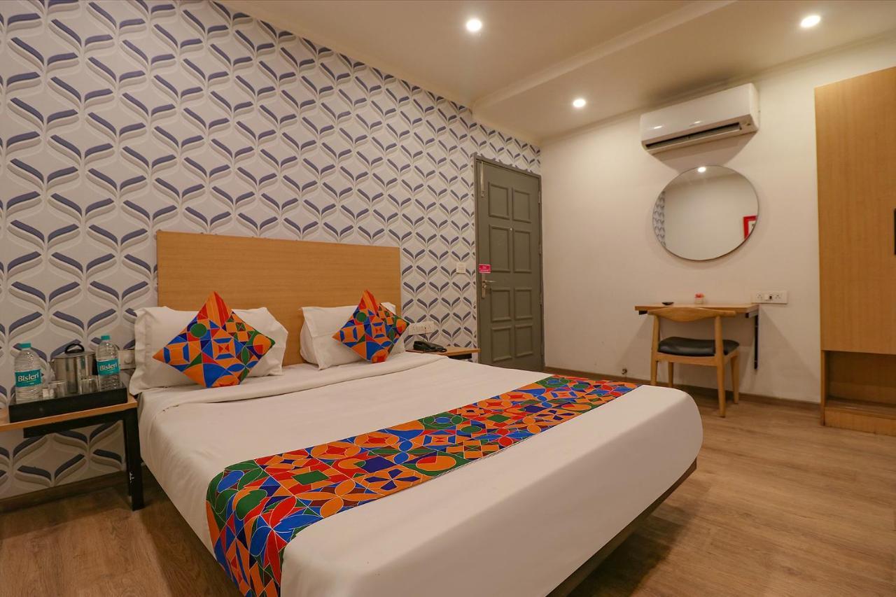 Fabhotel Chattarpur Enclave Ню Делхи Екстериор снимка