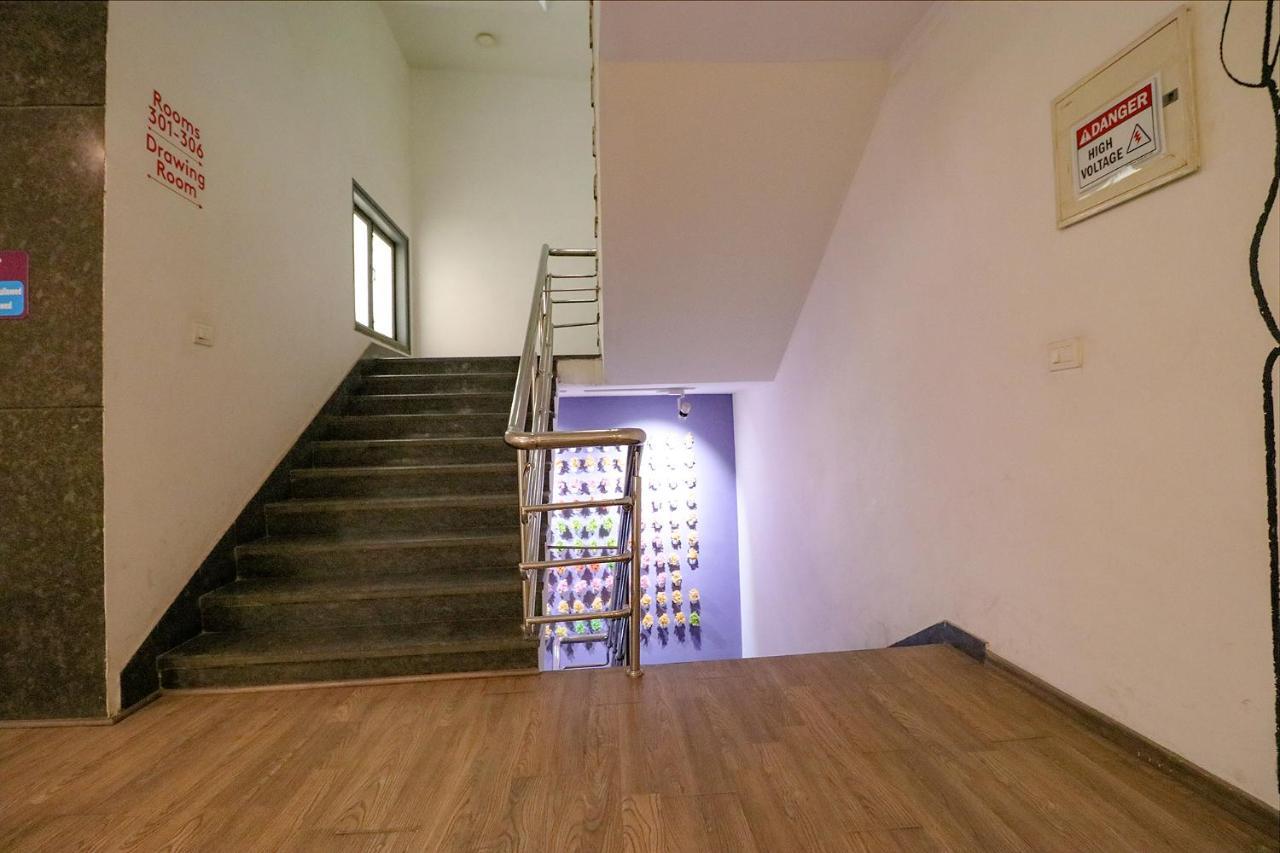 Fabhotel Chattarpur Enclave Ню Делхи Екстериор снимка